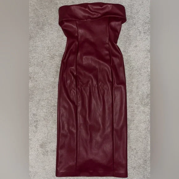 Forever 21 | Dresses | Forever 2 Strapless Burgundy Dress | Poshmark Forever 21 | Dresses | Forever 2 Strapless Burgundy Dress | Poshmark